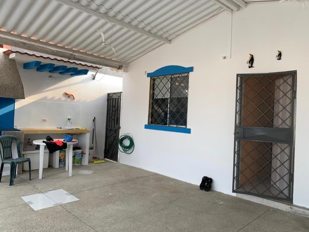 Beach House In Punta Carnero Salinas / Casa Ngoại thất bức ảnh